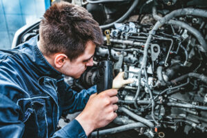 Bus and Truck Mechanics and Diesel Engine Specialists